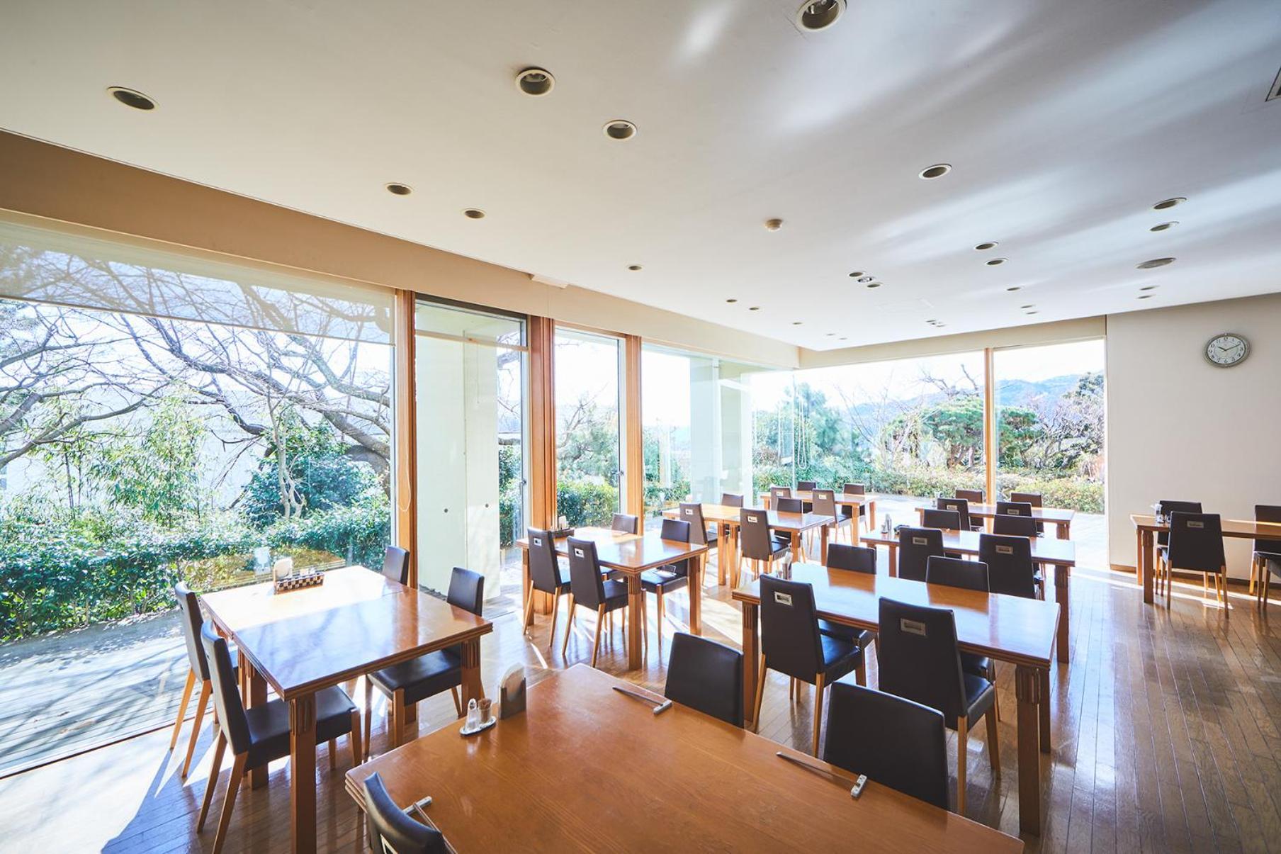 ホテル 四季倶楽部 熱海望洋館 熱海市 エクステリア 写真